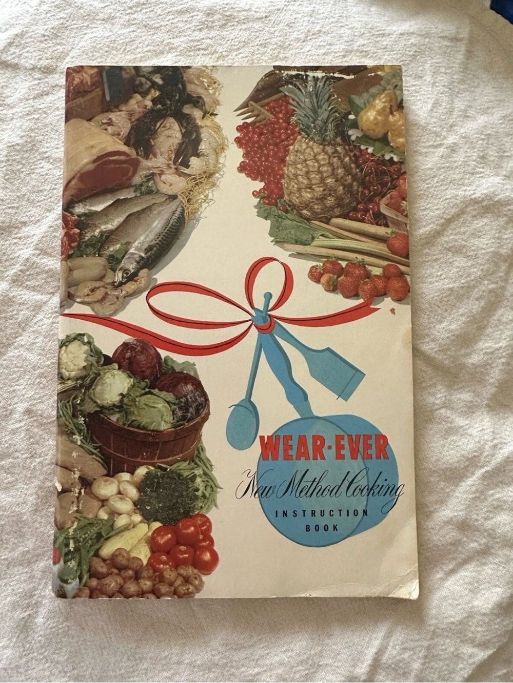 1952 Wear-Ever Vintage Recipes Booklet Advertising Cookbook